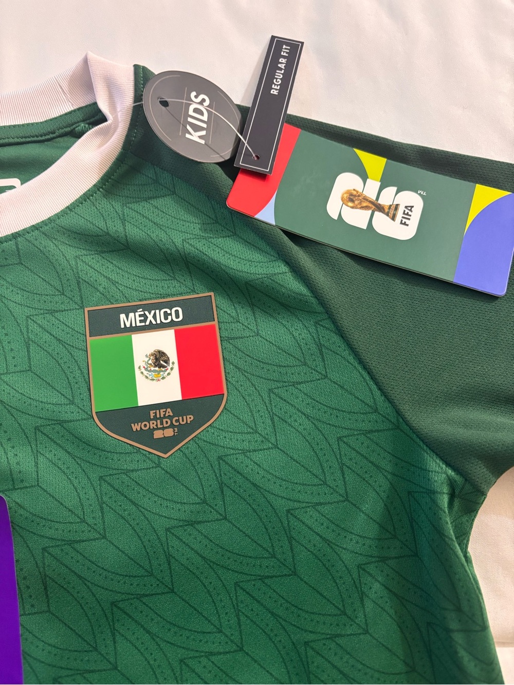 Kids Mexico Green Soccer Jersey with Red Trim - Picture 2 of 4